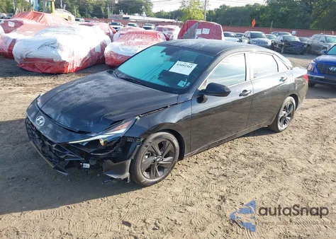 2021 Hyundai Elantra Sel z USA, uszkodzony, nr VIN 5NPLS4AG3MH051950
